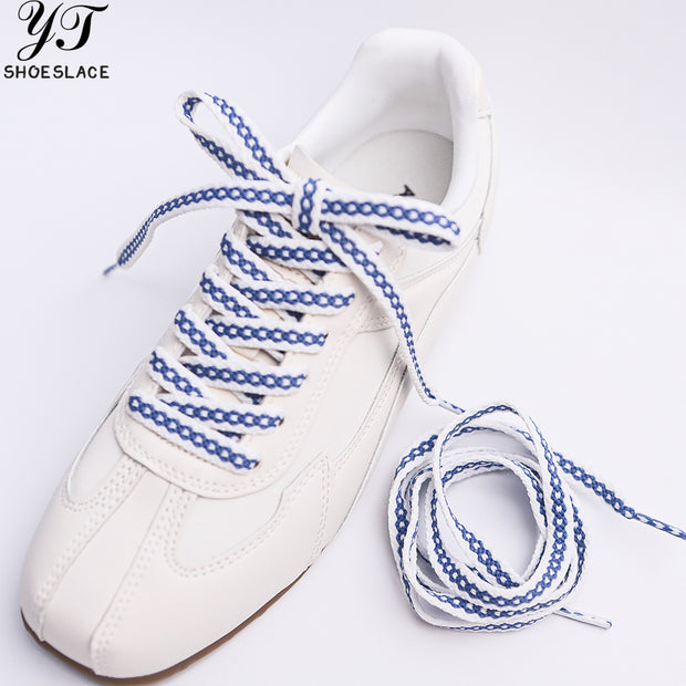 1 pair of two-tone interwoven polyester flat shoelaces