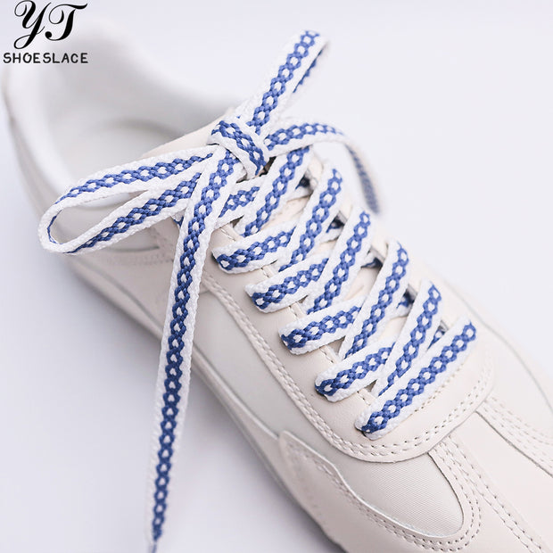 1 pair of two-tone interwoven polyester flat shoelaces