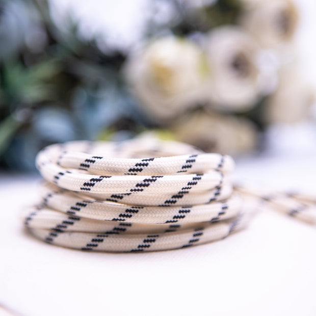 Round shoelaces without elastic rope can be customized