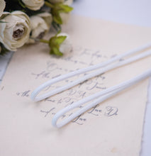 Load image into Gallery viewer, White nylon shoelaces
